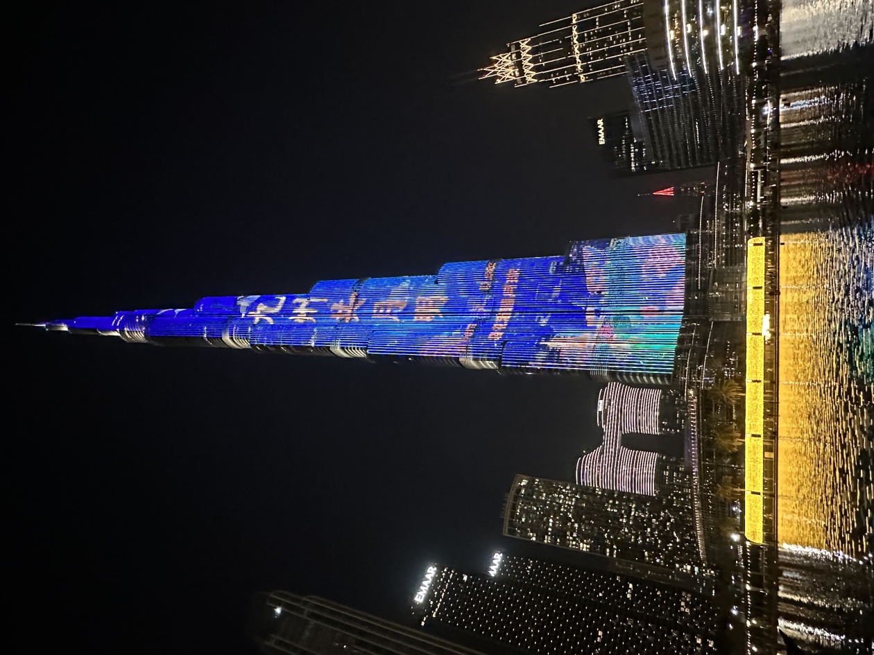 迪拜出租车接入支付宝，中国游客享受便捷支付体验