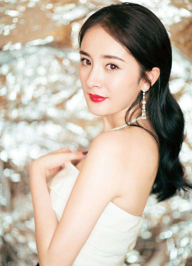 杨幂的私人照_杨幂的秘密是什么_杨幂的个人生活与隐私守护