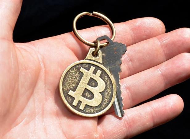 如何在Trust钱包中安全备份与恢复您的私人密钥：确保资产的安全性_钱包私钥泄露了报警有用吗_钱包会不会备份客户的私钥