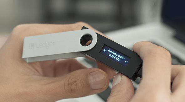 如何在Trust钱包中安全备份与恢复您的私人密钥：确保资产的安全性_钱包会不会备份客户的私钥_钱包私钥泄露了报警有用吗
