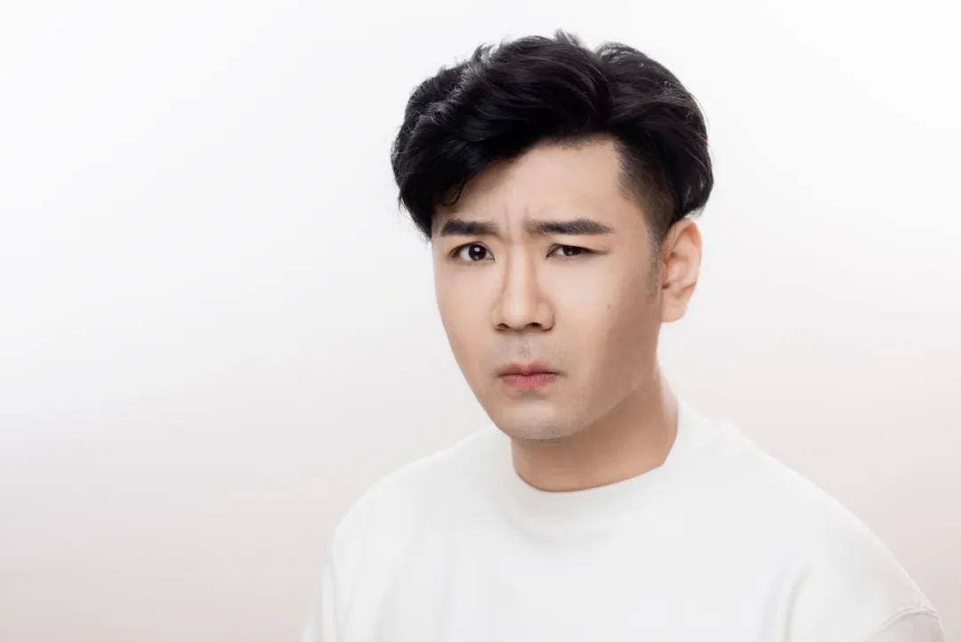 芝柏歌剧院_张柏芝的经典音乐剧演出回顾_芝柏经典款