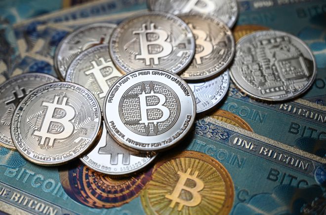 比特币跨境转移资金犯法呢_比特币跨平台交易_如何通过比特币交易软件实现跨境交易？
