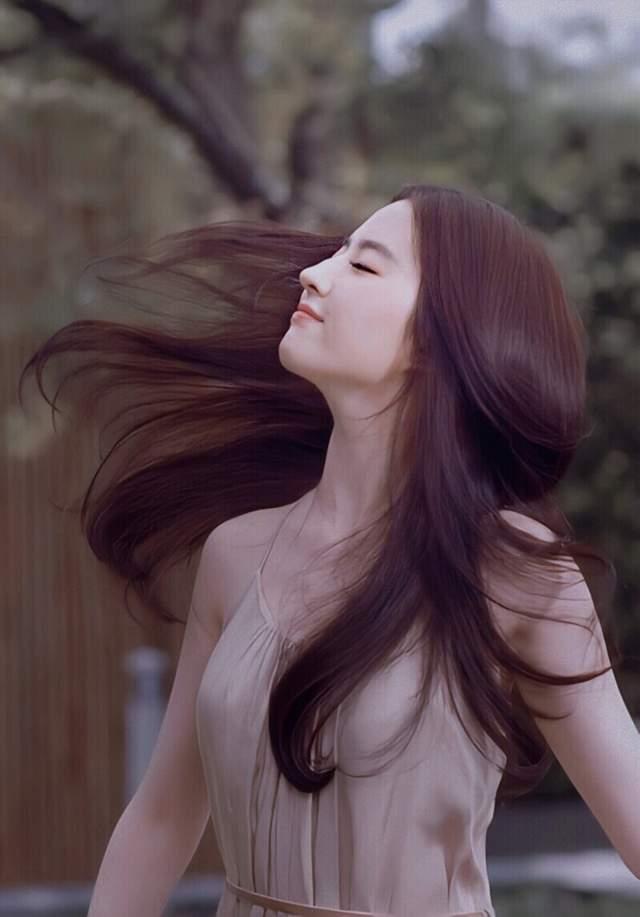 刘亦菲如何影响了年轻一代_刘亦菲年轻的时候_刘亦菲年轻时的美照
