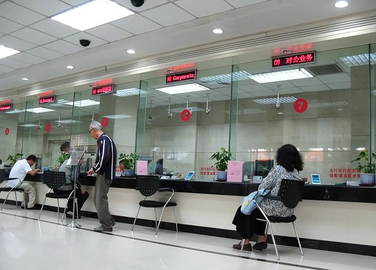 经济推动发展_胡润如何推动社会进步与经济发展_剑河推动发展